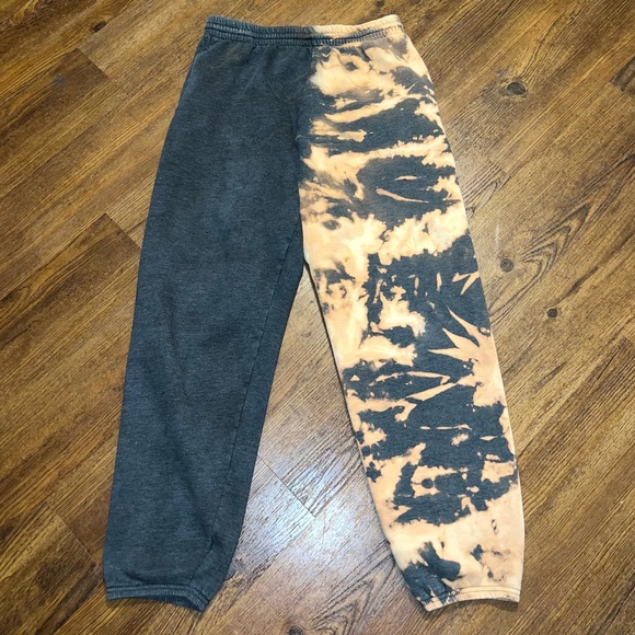 Fruit of Loom Split Bleach Dye Gray & Orange/ Cream Acid Wash Sweatpants Size L - Picture 2 of 12